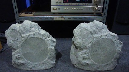 lungyim~Water-resistant speaker