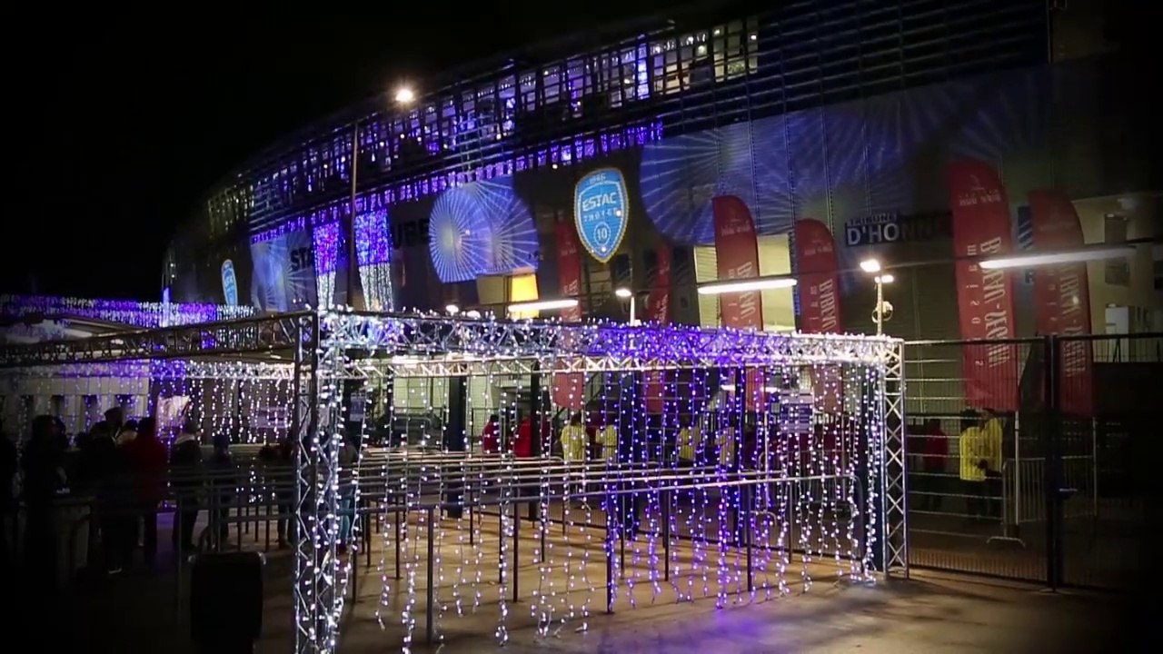 [Estac-Nîmes] Au coeur du Noël et Bleu et Blanc