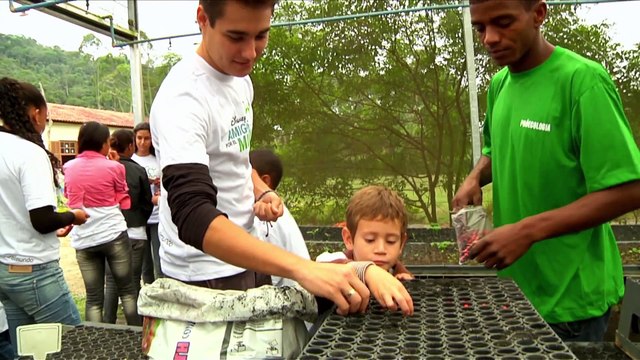 Disneynature Celebrates Earth Day 2013 - 3 Million Trees Planted