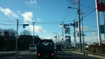 ドライブ映像　姫路市広畑のイト－ヨカドの横の交差点の信号待ち　Waiting at a stoplight of a horizontal crossing of  itoyokado of drive picture Himeji-shi Hirohata　