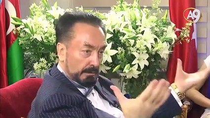 Adnan Oktar Mehdiyet'e karşı oyun oynandığında yer hiddet eder