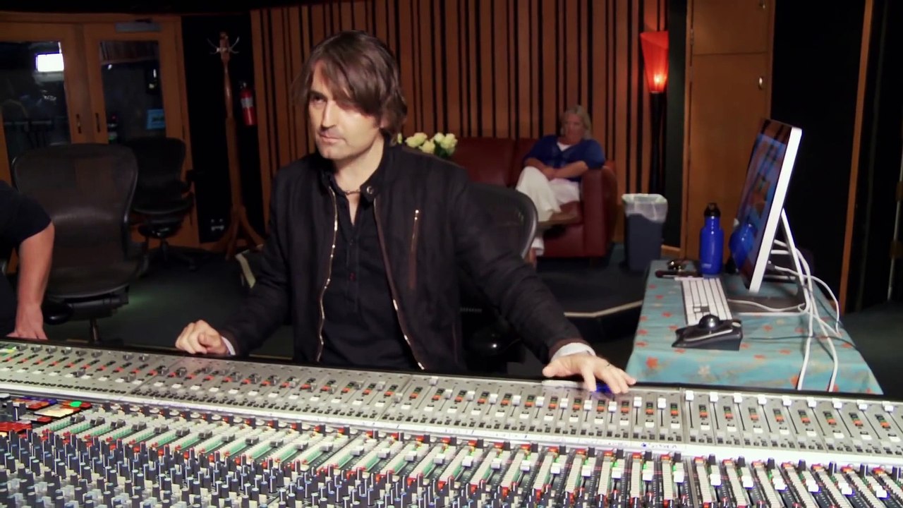 Dolphin Tale 2 - _Brave Souls_ Cozi Zuehlsdorff [HD]