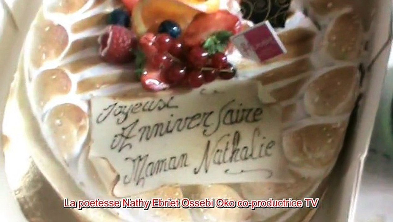 la poetesse Nathy Ebriet  fête son anniversaire 18 Avril à clin d'oeil télévision Paris