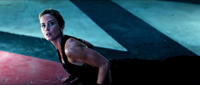 Edge of Tomorrow - New Trailer 3_25