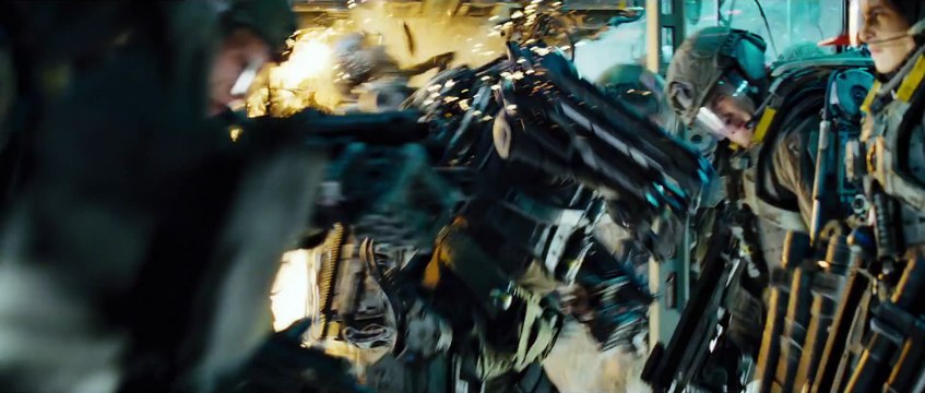 Edge of Tomorrow - Official Trailer 1 [HD]