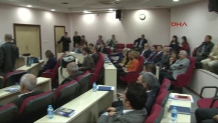 Balıkesir'de MHP'den Bayrak Tepkisi