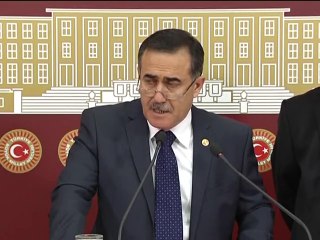 İKTİDAR DİNİ TÖRENLERİ CEMAATİ HAKLAMA ARENASINA DÖNÜŞTÜRDÜ