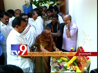 New TS ministers Jupally and lakshma Reddy take charge