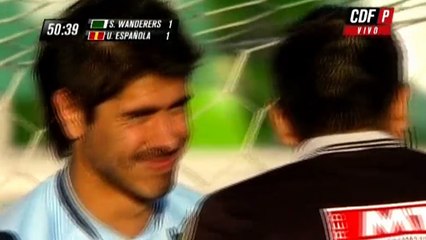 Perfect Panenka penalty from Jorge Luna