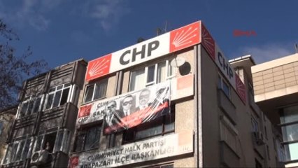 CHP'nin Afişi Mahkeme Kararıyla Kaldırıldı