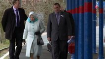 Queen heads to Sandringham by train for Christmas