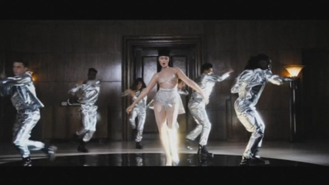 World's first 'bionic' pop star