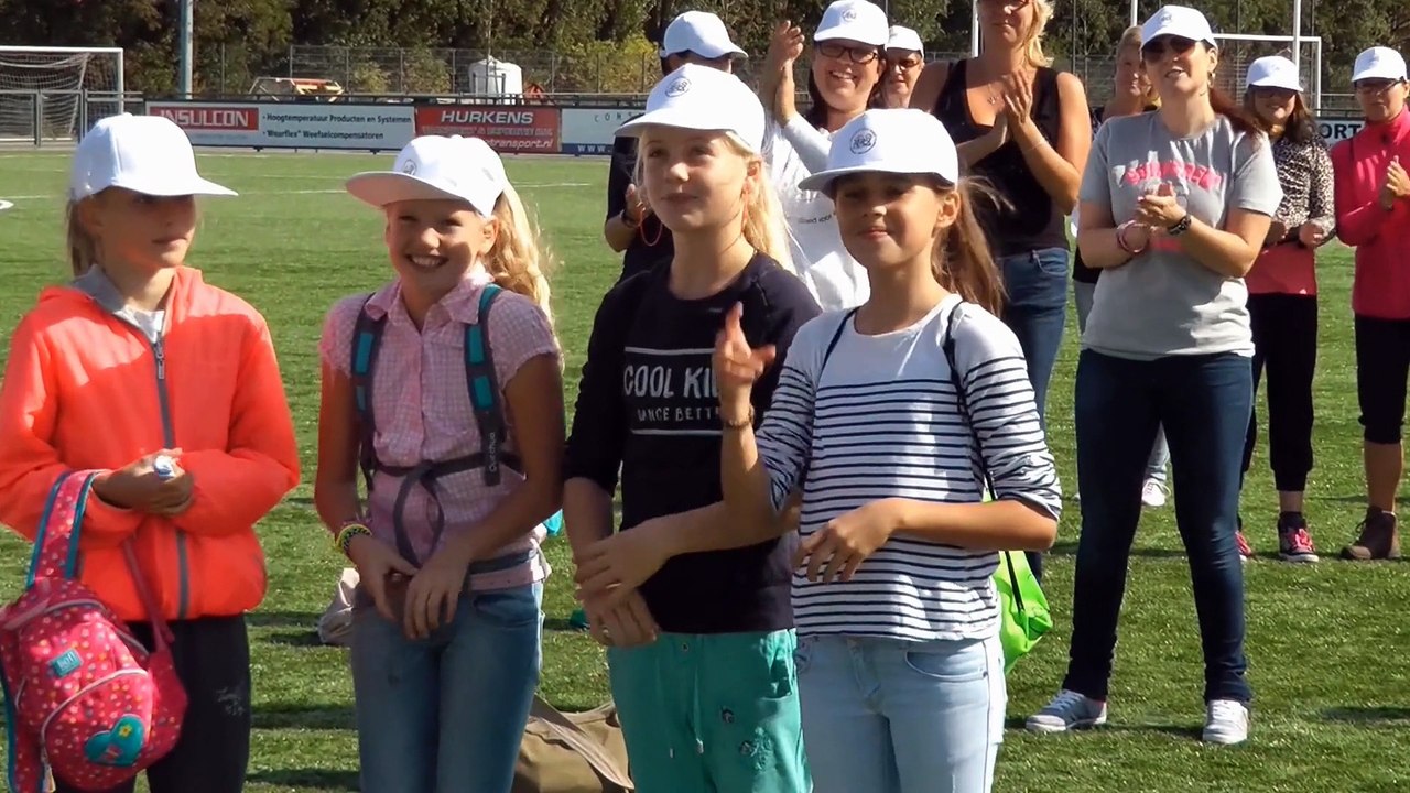 2014-09-25_VP loopt 2014 met drone