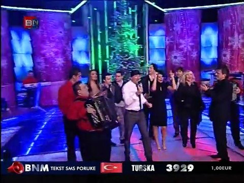 Crni - Sto cu casa polomiti