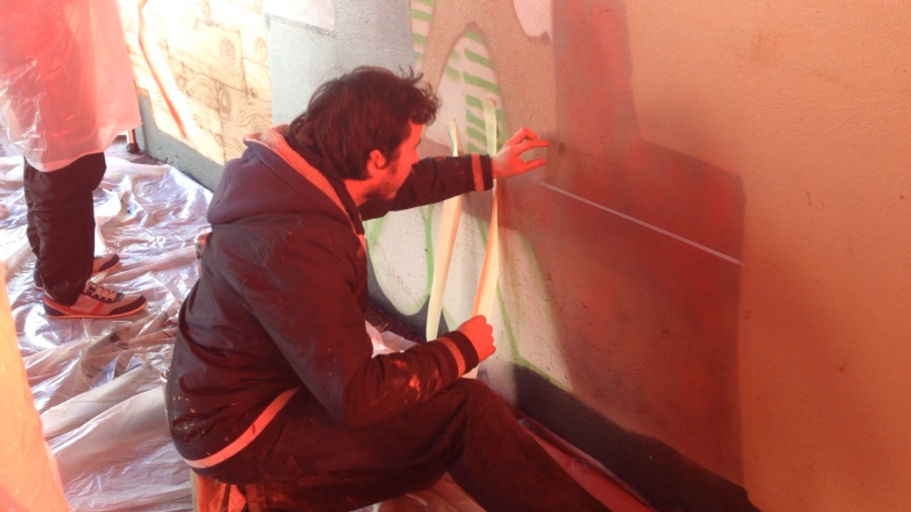 Une fresque au lycée Léonard de Vinci