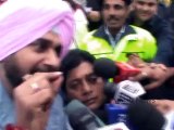 Live Video of  Navjot Singh Sidhu convoy attacked in Jammu And Sidhu Reply to Badals
