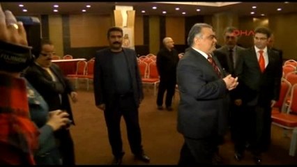 Ahmet Özal, 'Ana Parti'yi Tanıttı