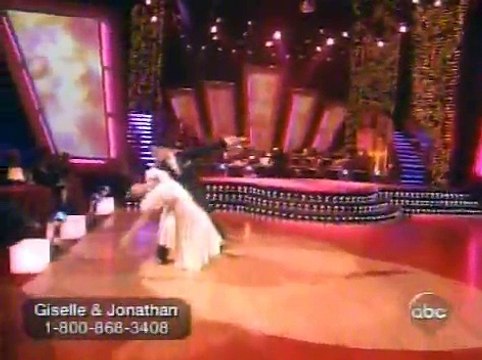 Giselle Fernandez & Jonathan Roberts - Waltz