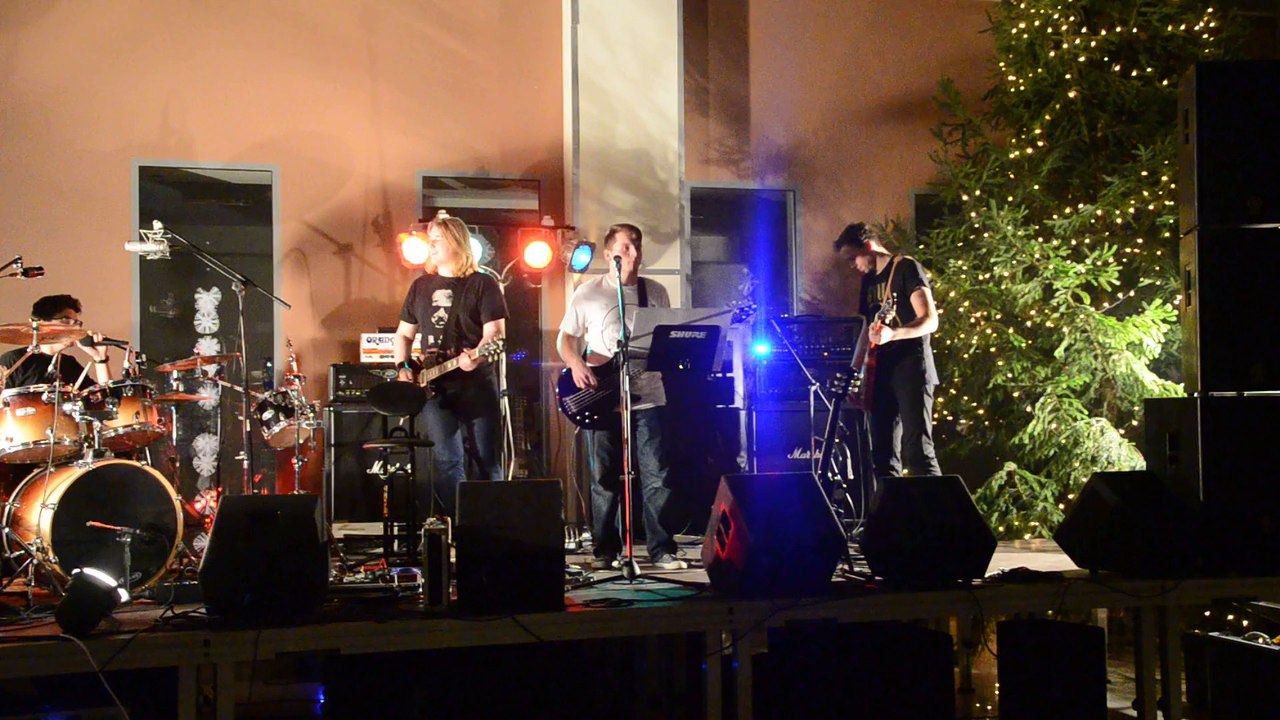 5. Jet - Are You Gonna Be My Girl - cover by Remote Control