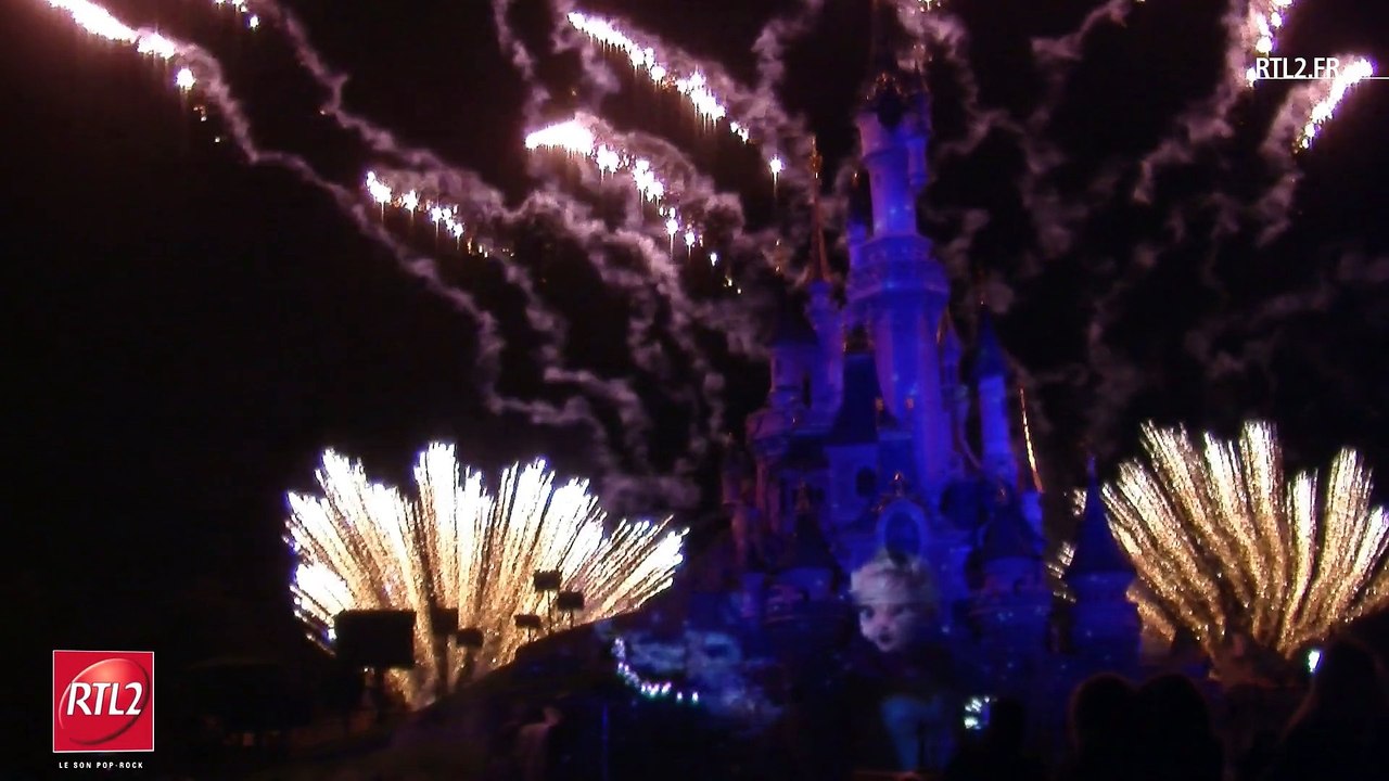 Stéphanie Renouvin et Christophe Nicolas éblouis par le final Disney Dreams, à Disneyland Paris