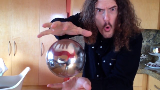 Tuto Tour de magie super facile : la boule qui lévite!