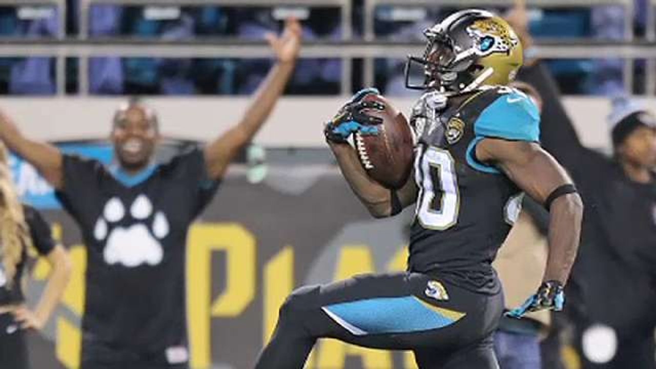 Todman, Jaguars Run Past Titans