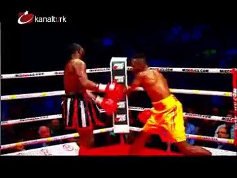 BOKS GECESİ 20 Aralık Cumartesi akşamı saat 23.30'da canlı yayınla Kanaltürk'te!