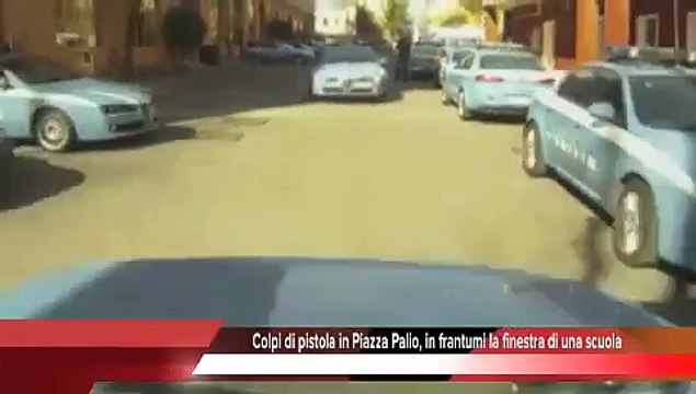 Cronaca - Colpi di pistola in Piazza Palio, in frantumi la finestra di una scuola