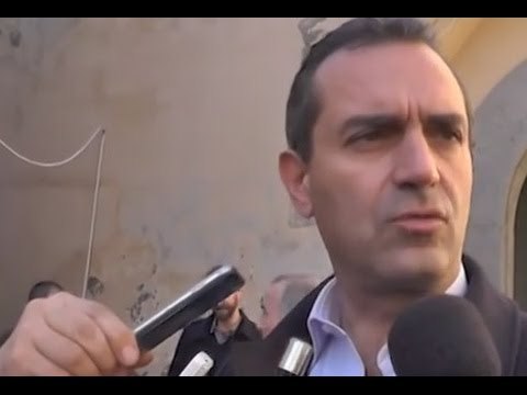 Napoli - Delega Anci su legalità e sicurezza, De Magistris: Grande onore (18.12.14)