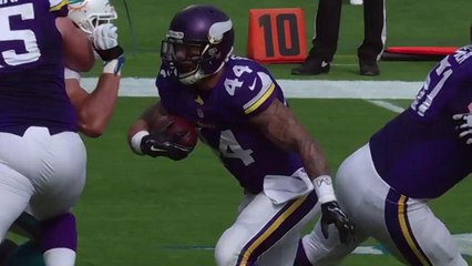 Asiata runs up the middle for a 1-yard touchdown