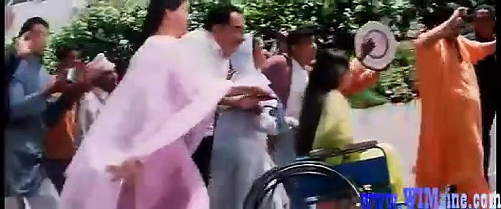 Chori Chori (2003)_clip4