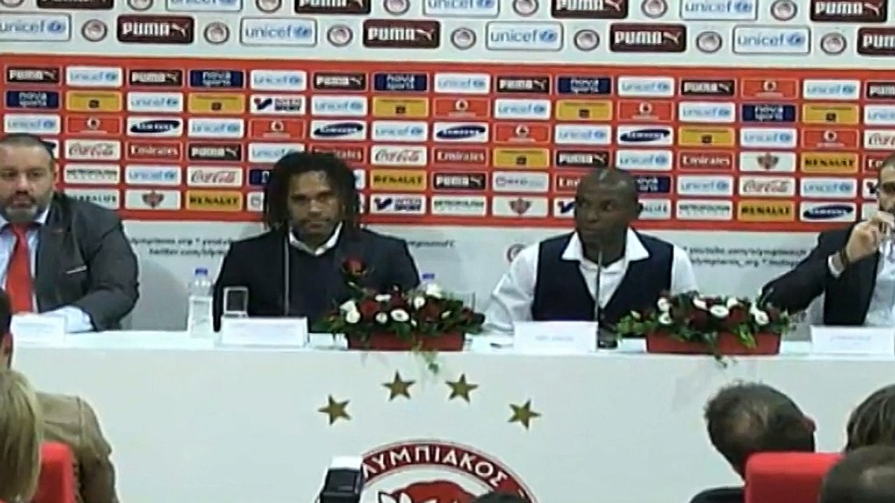 Éric Abidal announces his retirement from football