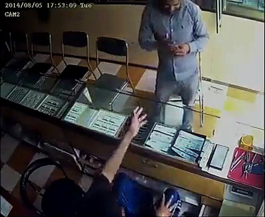 OMG - How he robbed the Man