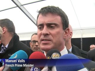 French PM Valls visits Rennes after vandalism attack