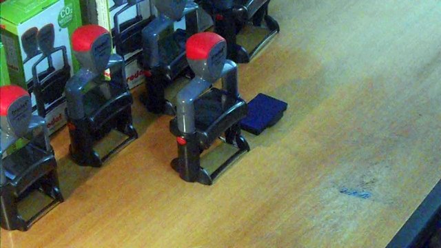 changer-cassette-d'encrage-trodat-5206