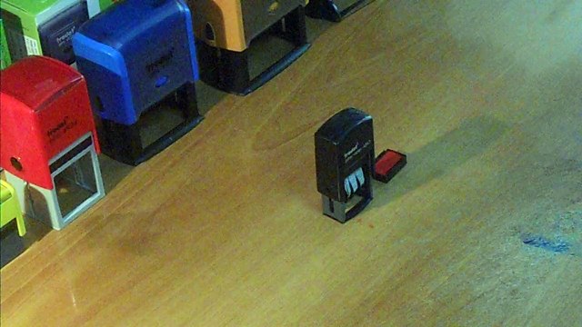 changer-cassette-d'encrage-trodat-printy-4810-dateur