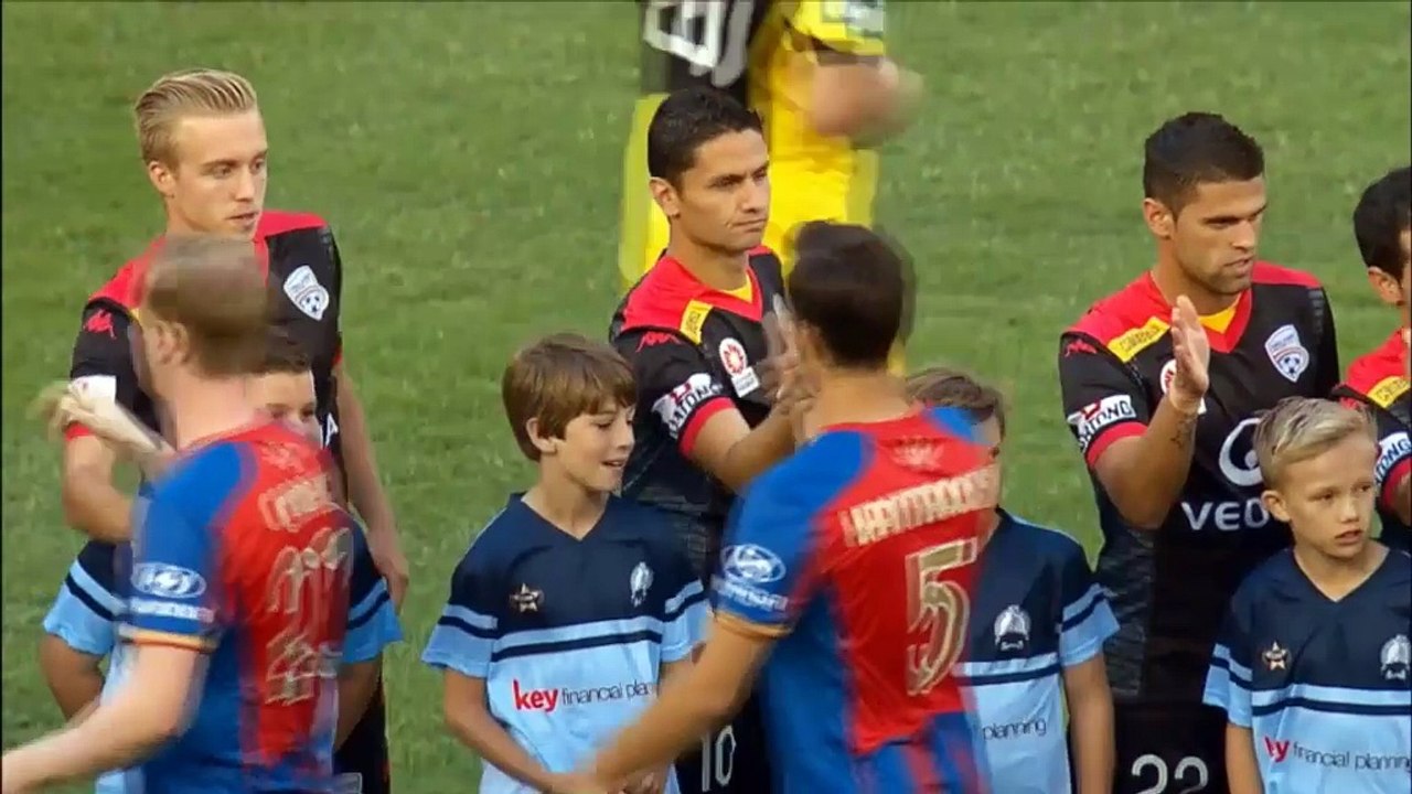 A-League: Per Ping-Pong-Dusel zum ersten Sieg