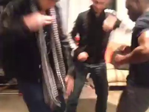 If guys danced in the club like girls