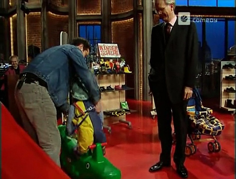 Die Harald Schmidt Show - 1192 - 2003-01-23 - Mirja Boes, Schuhladen