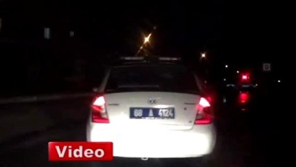 Kaçan Otomobilden Esrar Çıktı