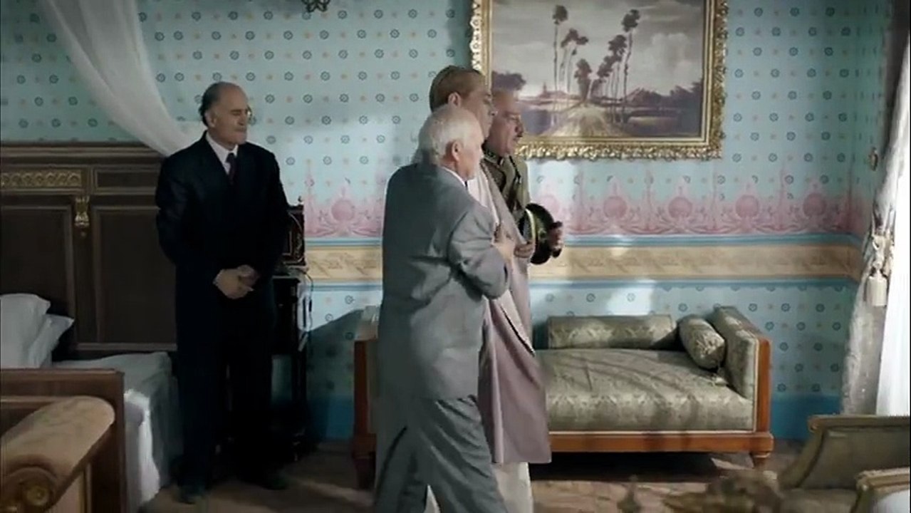 10 Kasım Son Yolculuk...Türk Tarih Kurumu tarafından çekilmiştir!