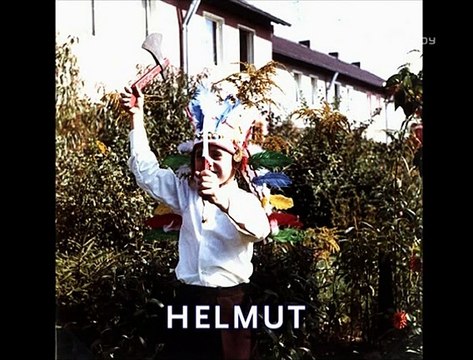 Die Harald Schmidt Show - 1207 - 2003-02-19 - Louise Kasprik, Kinder-Karnevalsfotos, Bayern raus aus der Liga