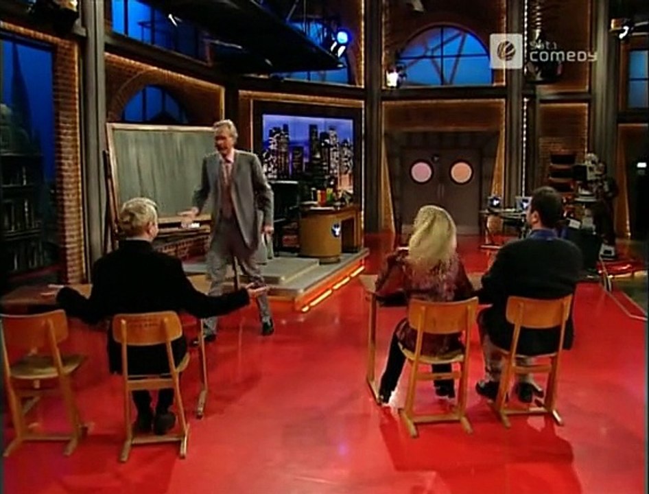 Die Harald Schmidt Show - 1208 - 2002-02-20 - Sophie Schütt, Knüppelhartes Diktat