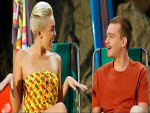 Two and a Half Men Season 12 Episode 8 : Clockwise in Back Hole Until Tight online