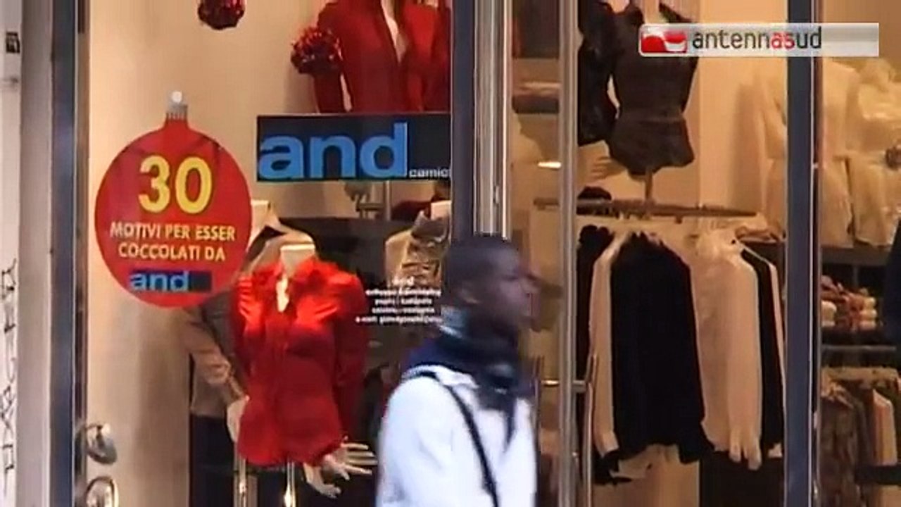 TG 19.12.14 Saldi invernali anticipati, in Puglia si parte il 3 gennaio