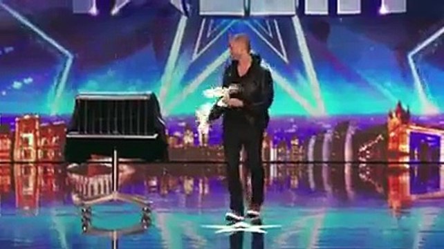 woow what a magician v amazing plz watch n share