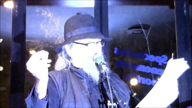 Loup Solitaire lu par Yvon Jean - Chapeau NOIR #11 - Mai 2014