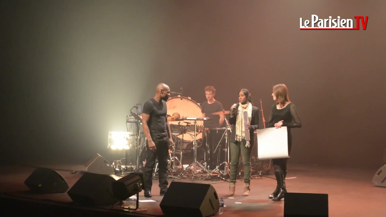 Kery James invite sur scène ses deux premières lauréates