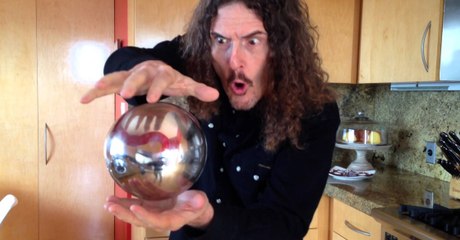 Extremely Simple And Mesmerizing Magic Floating Orb Trick