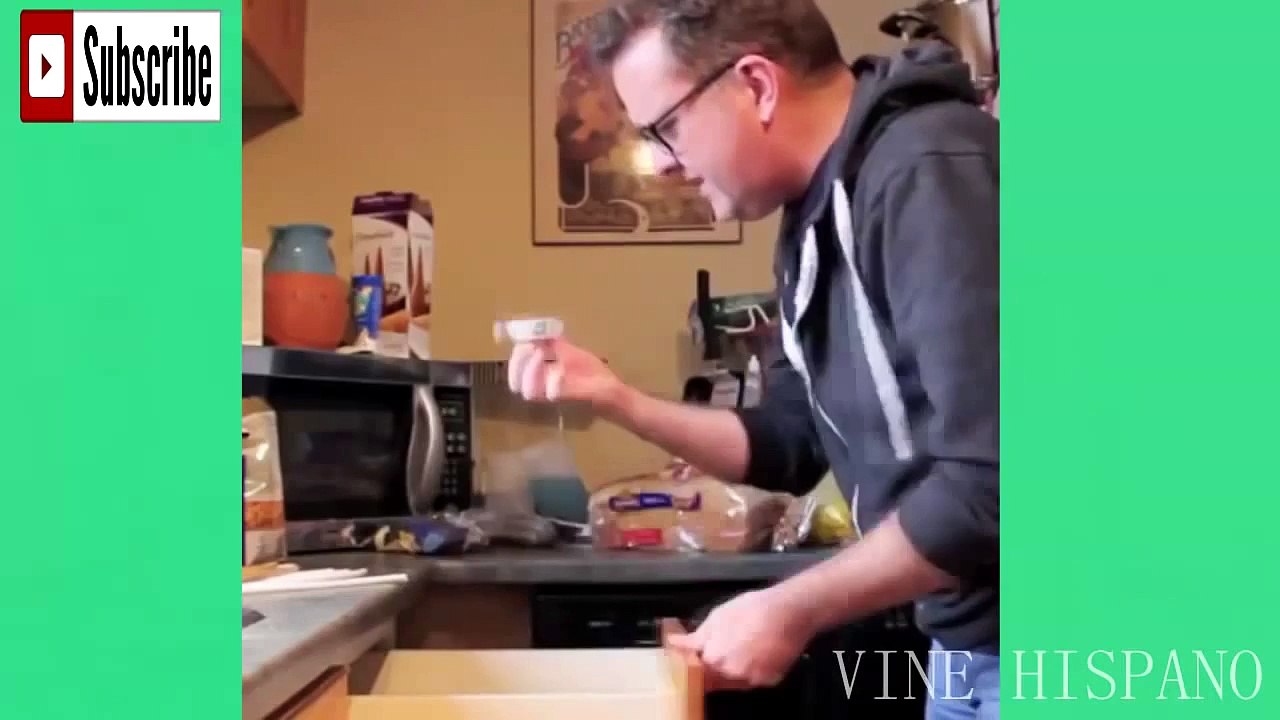 Funny Vines - New Funny Vines Compilation 2014 ★★★ Funny Pranks, Funny Fails, Funny Videos ★★★